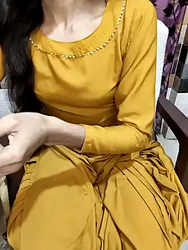 Snapshot of Cute_Manju01 chatting on 11-22-25, 03:38 Cute Manju01 online show from 11-22-25, 03:38