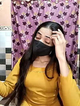 Snapshot of Cute_Manju01 chatting on 12-03-25, 03:25 Cute Manju01 online show from 12-03-25, 03:25