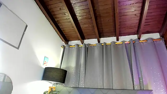 EmaaaBrown  online show from 09-21-25, 05:20