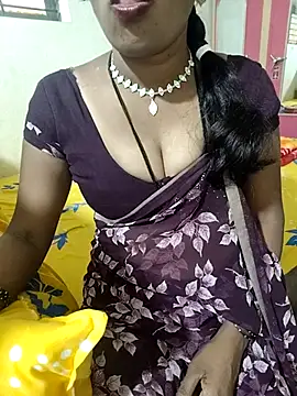 Snapshot of Swapna_kannada chatting on 10-07-25, 09:39 Swapna kannada online show from 10-07-25, 09:39