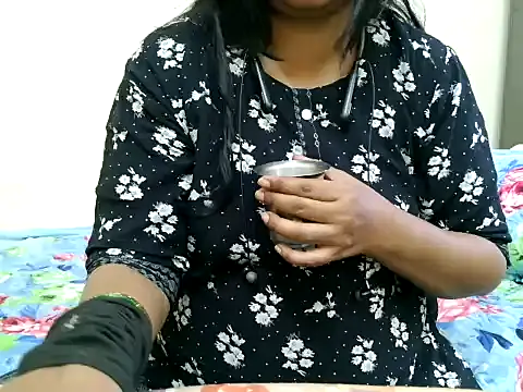 ammu1990 online show from 04-08-26, 02:33