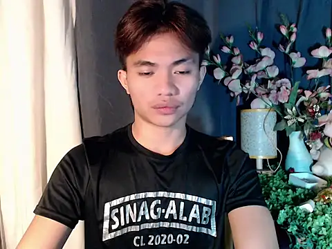 Snapshot of mostwantedtwink chatting on 11-04-25, 03:33 mostwantedtwink online show from 11-04-25, 03:33