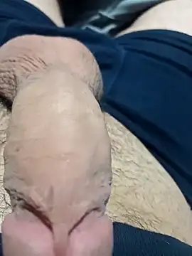 Hamzadz123 online show from 02-28-26, 06:42