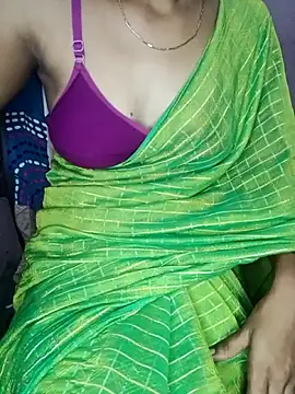Snapshot of Nidhi_lovely chatting on 06-05-26, 02:29 Nidhi lovely online show from 06-05-26, 02:29