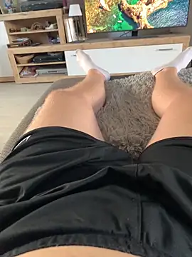 YoungDick004 online show from 10-27-25, 09:13