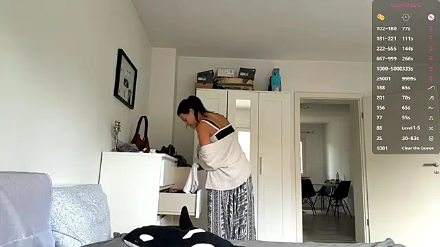 MaydaCornwall online show from 10-05-25, 09:07