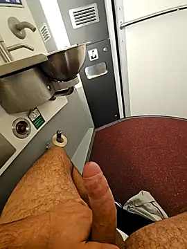 Snapshot of flirt_23 chatting on 02-12-26, 07:47 flirt 23 online show from 02-12-26, 07:47