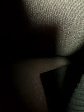 Snapshot of HiddenHoneyLDN chatting on 01-13-26, 10:20 HiddenHoneyLDN online show from 01-13-26, 10:20