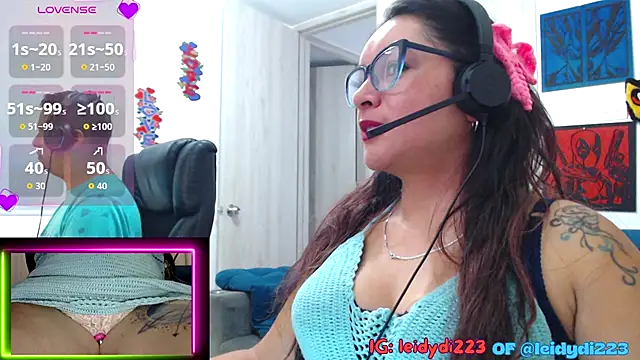 leidydi223 online show from 09-23-25, 01:25