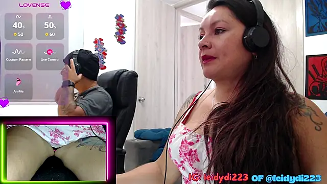 leidydi223 online show from 09-24-25, 03:37