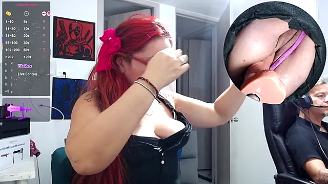 leidydi223 online show from 11-12-25, 02:34