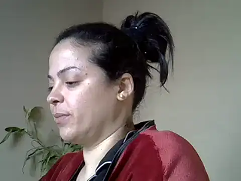 Snapshot of ITALIANASISIXX chatting on 03-12-25, 07:35 ITALIANASISIXX online show from 03-12-25, 07:35