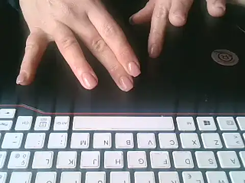 Snapshot of ITALIANASISIXX chatting on 11-24-25, 01:11 ITALIANASISIXX online show from 11-24-25, 01:11