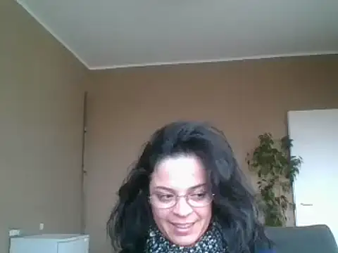 Snapshot of ITALIANASISIXX chatting on 02-05-26, 08:52 ITALIANASISIXX online show from 02-05-26, 08:52