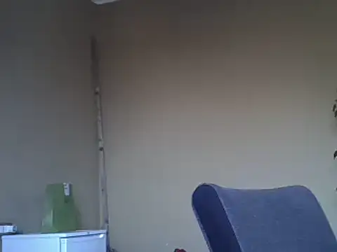 Snapshot of ITALIANASISIXX chatting on 02-27-26, 04:40 ITALIANASISIXX online show from 02-27-26, 04:40