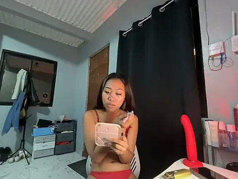 PinayLina18 online show from 03-28-26, 02:11