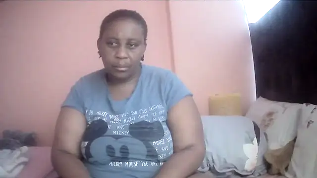 HUGEASSXXXXX online show from 11-22-25, 04:55