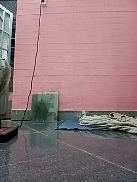 Rose 194 online show from 10-26-25, 02:56