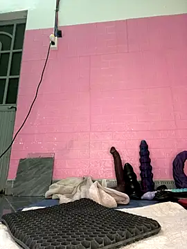 Rose 194 online show from 12-16-25, 02:55