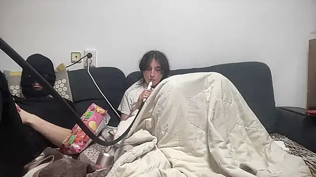 Snapshot of Rosea_Champagne chatting on 09-28-25, 03:50 Rosea Champagne online show from 09-28-25, 03:50