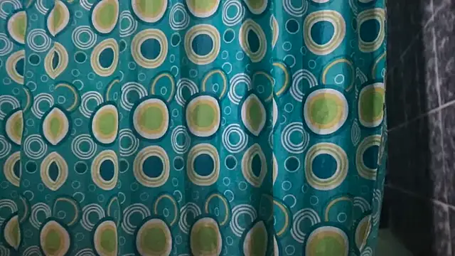 Snapshot of Rosea_Champagne chatting on 09-30-25, 05:34 Rosea Champagne online show from 09-30-25, 05:34