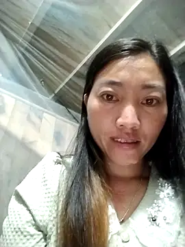 Snapshot of PhienPhien chatting on 09-11-25, 10:21 PhienPhien online show from 09-11-25, 10:21
