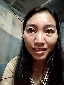 Snapshot of PhienPhien chatting on 10-06-25, 10:34 PhienPhien online show from 10-06-25, 10:34