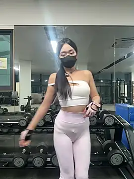 jiajia L online show from 04-02-26, 11:19