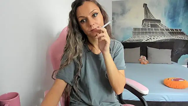 Snapshot of RheaEtthan chatting on 11-15-25, 11:51 RheaEtthan online show from 11-15-25, 11:51