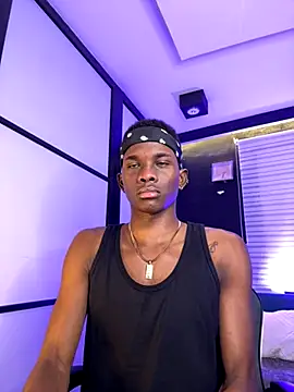 Snapshot of Brycce_santos chatting on 10-10-25, 02:27 Brycce santos online show from 10-10-25, 02:27