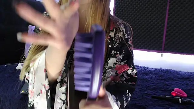 karlamoon23 online show from 10-09-25, 01:25