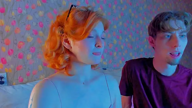 Snapshot of Squirrel_Bunny chatting on 11-22-25, 05:45 Squirrel Bunny online show from 11-22-25, 05:45