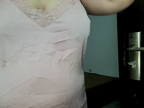 Snapshot of Alexandra23d chatting on 09-27-25, 09:09 Alexandra23d online show from 09-27-25, 09:09