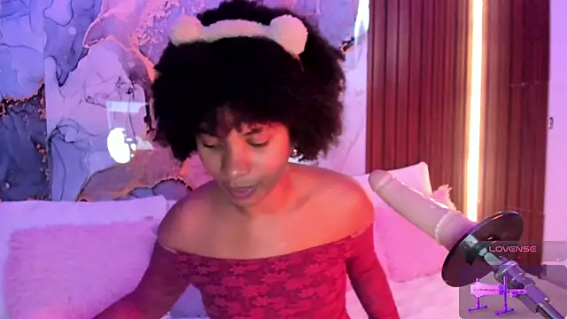 Lolalewis777 online show from 10-19-25, 08:31