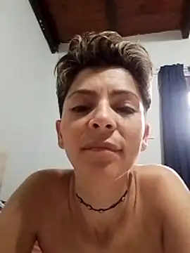 Snapshot of Lulypsicologasexual chatting on 12-21-25, 02:24 Lulypsicologasexual online show from 12-21-25, 02:24