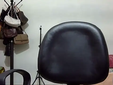 Snapshot of rekha_1508 chatting on 01-16-26, 04:00 rekha 1508 online show from 01-16-26, 04:00