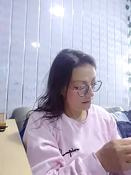 Snapshot of Susanahotsexxx chatting on 10-24-25, 12:19 Susanahotsexxx online show from 10-24-25, 12:19