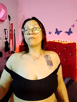 Snapshot of Susanahotsexxx chatting on 11-10-25, 02:32 Susanahotsexxx online show from 11-10-25, 02:32