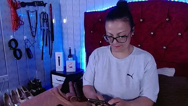 Snapshot of Susanahotsexxx chatting on 11-25-25, 11:43 Susanahotsexxx online show from 11-25-25, 11:43