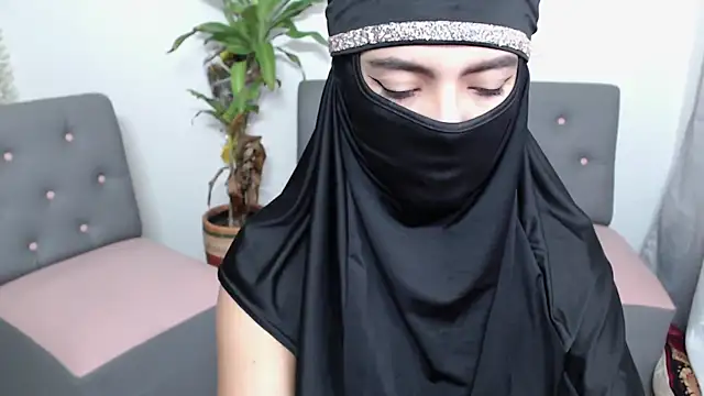 Snapshot of jade_nassar chatting on 10-01-25, 07:31 jade nassar online show from 10-01-25, 07:31