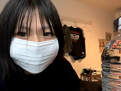 Snapshot of kabikabi_makaron chatting on 12-17-25, 01:17 kabikabi makaron online show from 12-17-25, 01:17