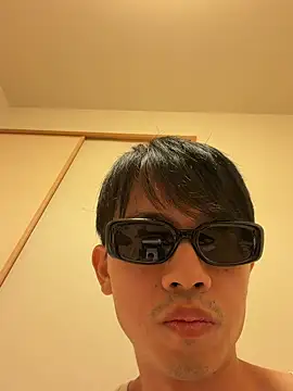 Snapshot of iiiviviii chatting on 11-01-25, 04:53 iiiviviii online show from 11-01-25, 04:53