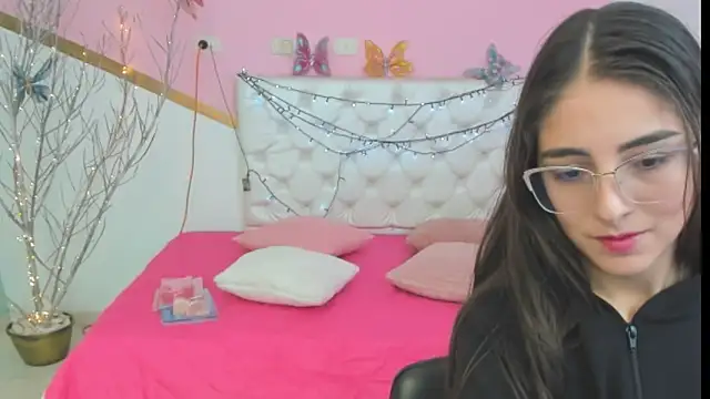 sofi san online show from 10-18-25, 01:56