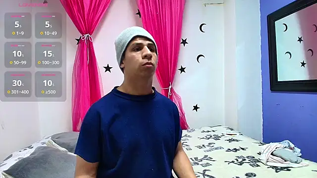 Snapshot of mabelineyesgreen303av chatting on 10-09-25, 01:36 mabelineyesgreen303av online show from 10-09-25, 01:36