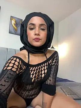 Snapshot of Samara_Hadi_ chatting on 09-08-25, 09:14 Samara Hadi online show from 09-08-25, 09:14