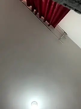 Snapshot of Alyha_Cortes chatting on 10-21-25, 12:17 Alyha Cortes online show from 10-21-25, 12:17