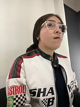 Snapshot of Alyha_Cortes chatting on 10-25-25, 03:25 Alyha Cortes online show from 10-25-25, 03:25