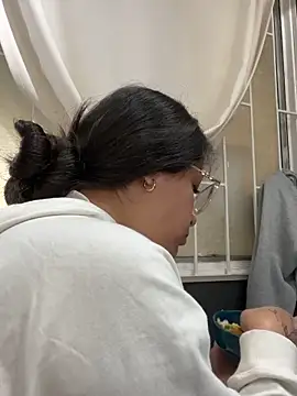 Snapshot of Alyha_Cortes chatting on 11-20-25, 01:22 Alyha Cortes online show from 11-20-25, 01:22