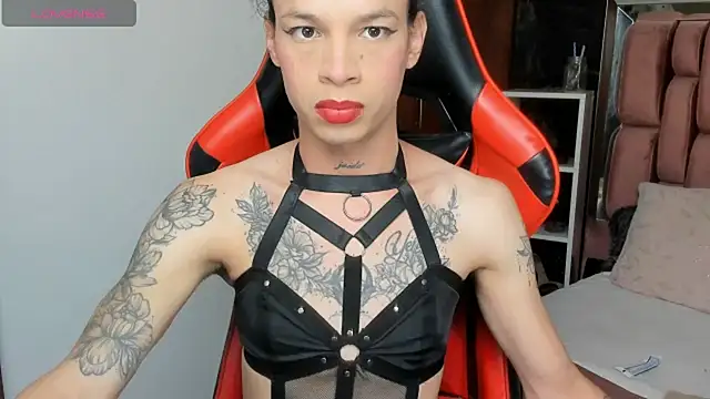 Snapshot of sara_slut21 chatting on 03-19-25, 05:08 sara slut21 online show from 03-19-25, 05:08