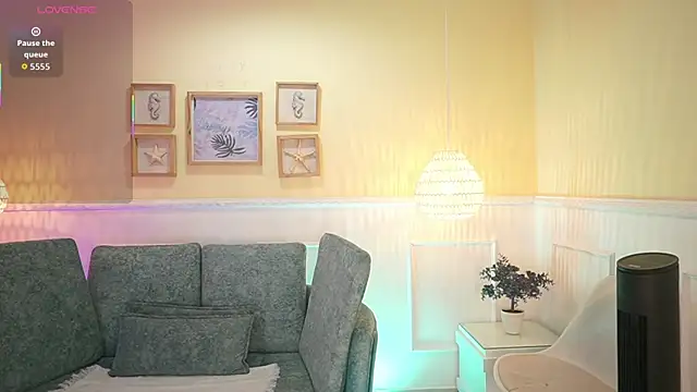 LoonaNyx online show from 11-03-25, 11:33